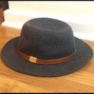 NWT Grey Orvis Women’s Hat